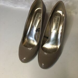 Steve Madden high heels nude women shoes SZ9.5